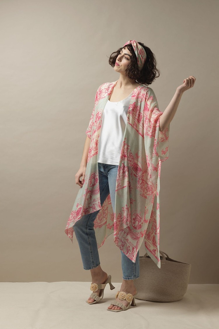 Throwover Ancient Columns Pink One Hundred Stars