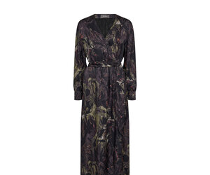 Tranny kamming porno kompilyatsiya Vodonaeva Menshikovni sorib oladi