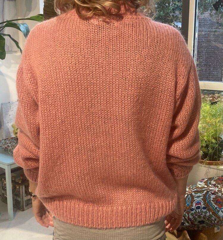 Knit-ted Stephanie pullover dark blush Knit-ted