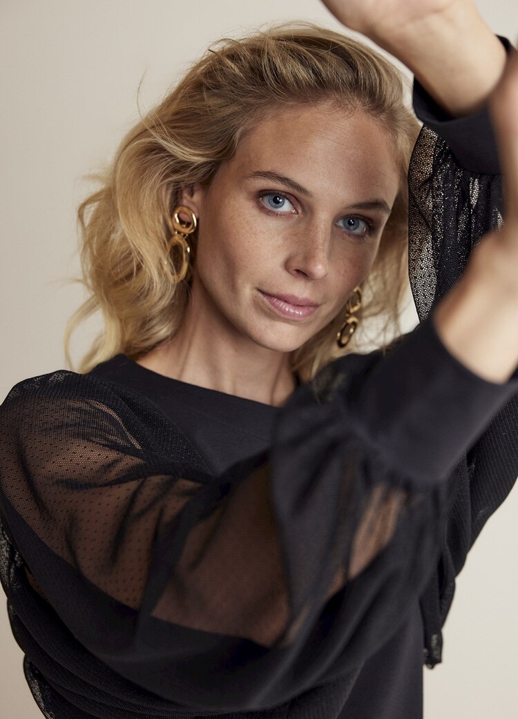 Summum Woman Top with mesh sleeves black Summum Woman