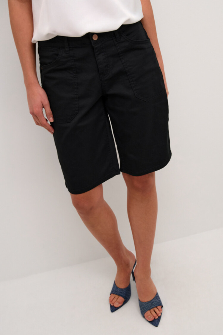 Cream CRAnn twill shorts coco fit pitch black Cream