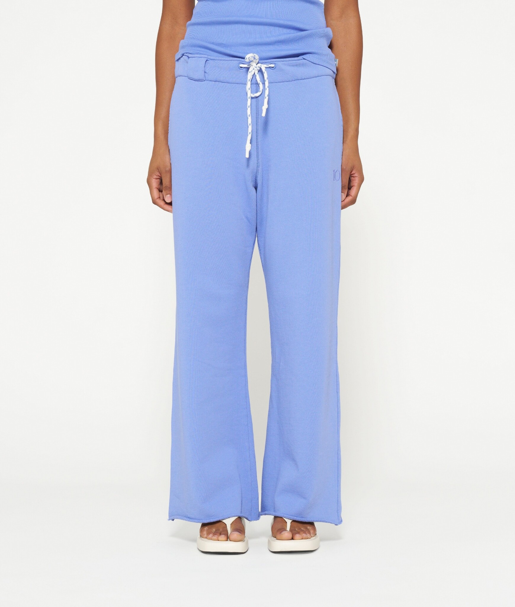 Flared jogging pants sale