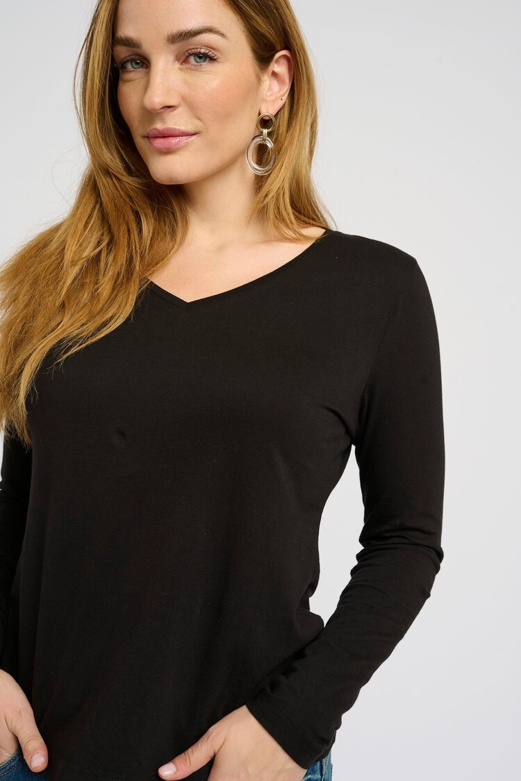 Cream Naia long sleeve t-shirt pitch black Cream