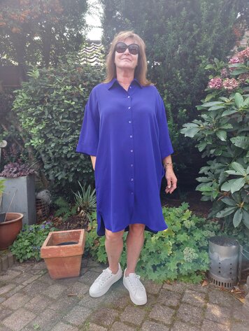 Dame Blanche Fabrizi fluido blue dress