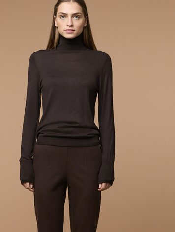 Corel Amsterdam Tamar rollneck pullover chocolate
