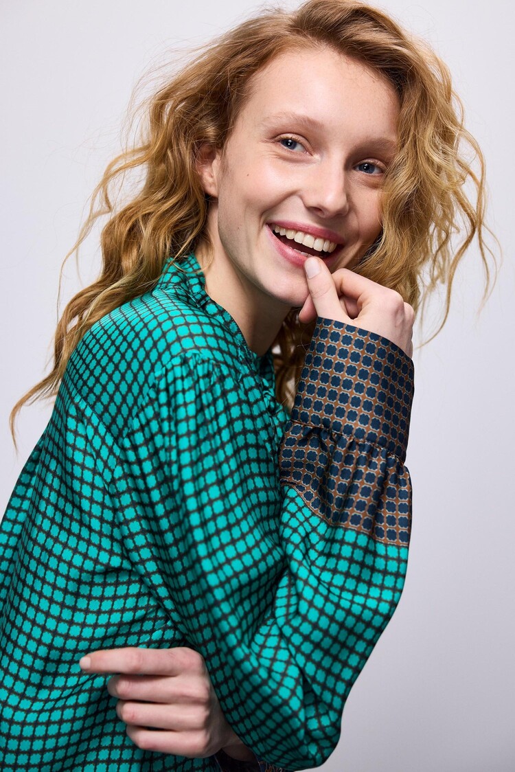 Summum Woman Blouse border print peacock Summum Woman