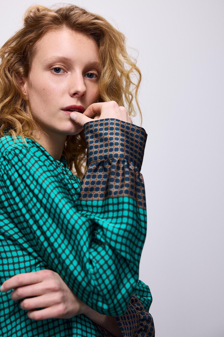 Summum Woman Blouse border print peacock Summum Woman