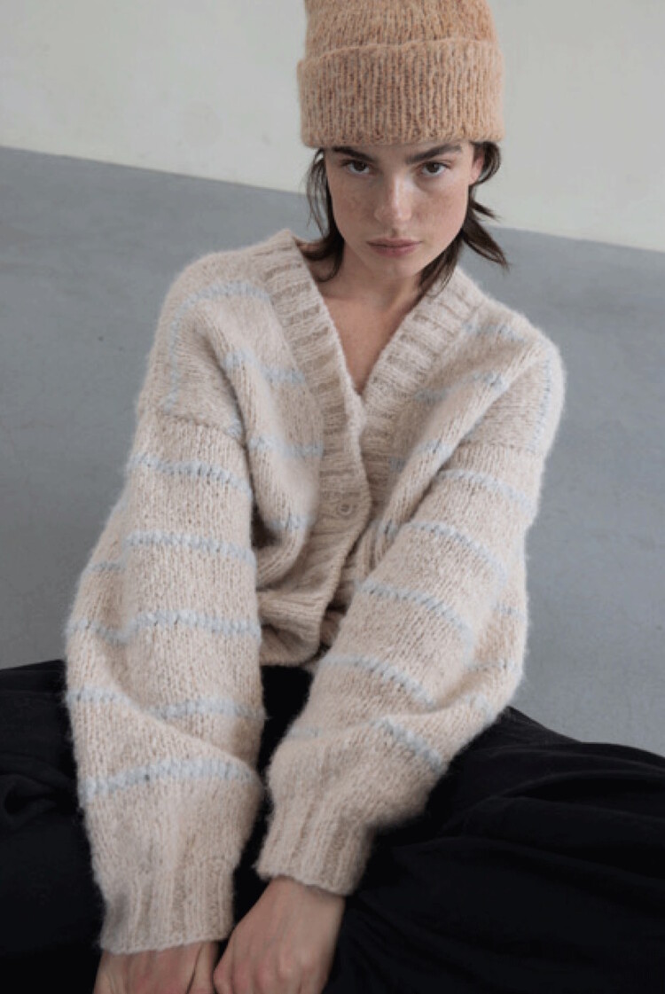 Cardigan Gita marfil-silver Inti Knitwear