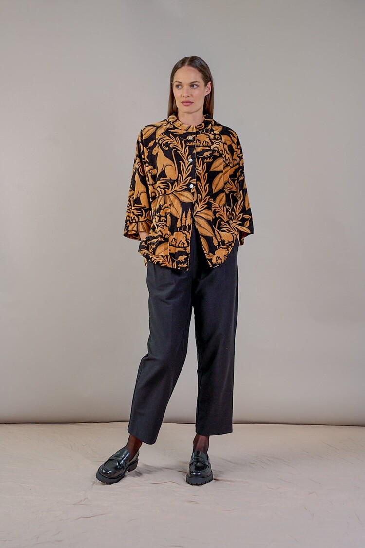 Velvet Jacket Sphinx Black One Hundred Stars