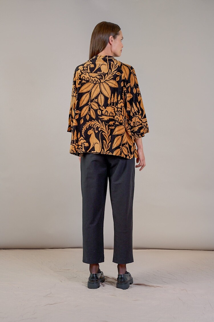 Velvet Jacket Sphinx Black One Hundred Stars