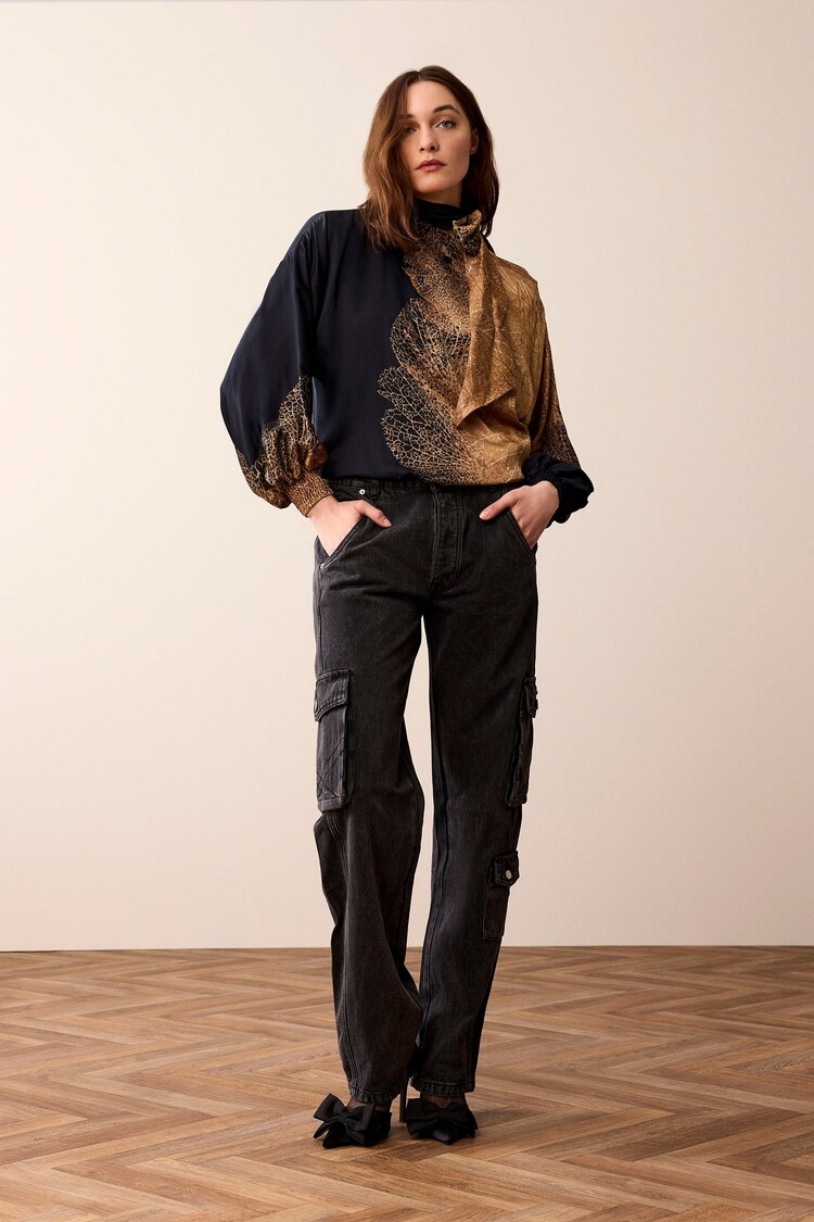 Summum Woman Top met bladprint camel brown Summum Woman