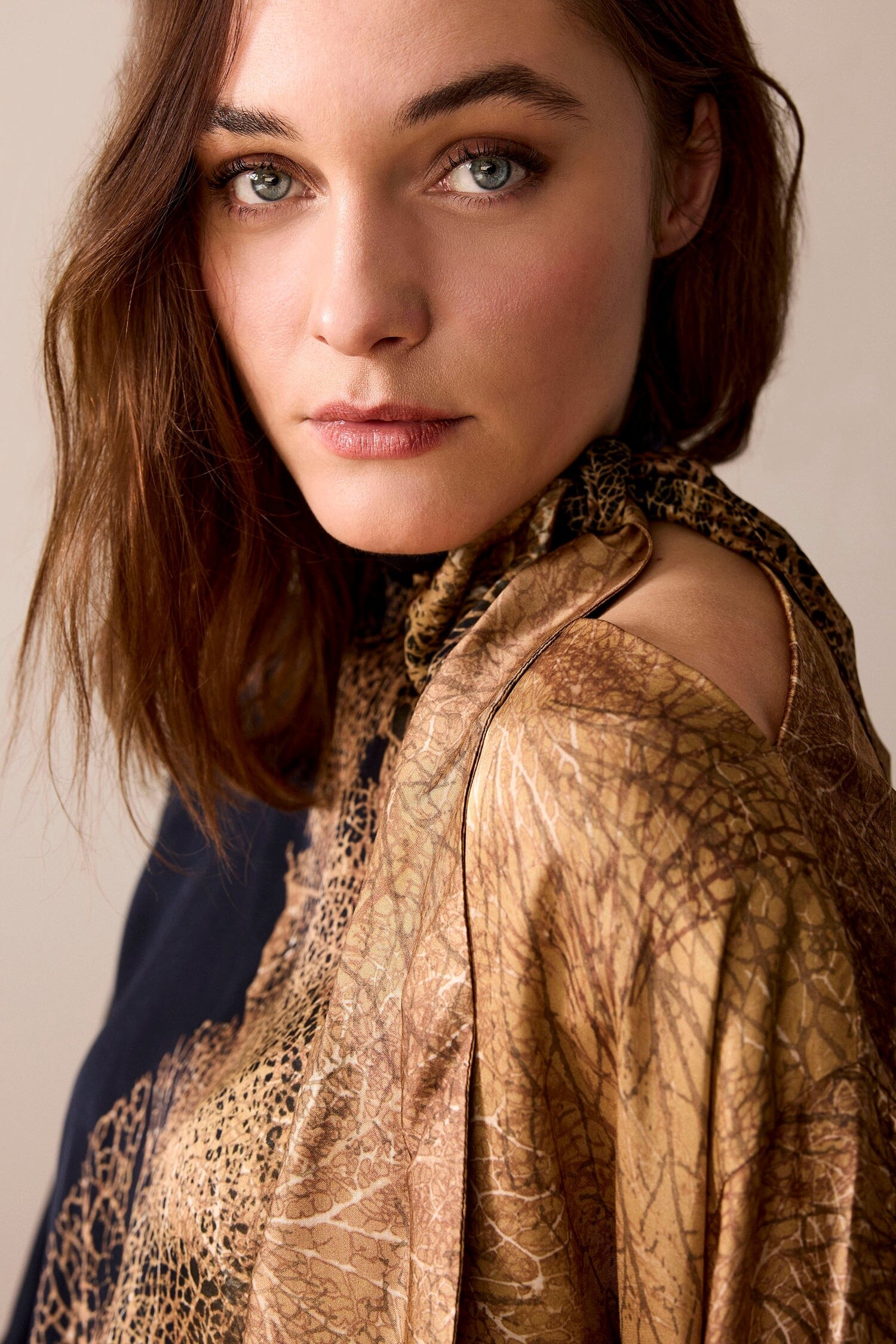 Top met bladprint camel brown Summum Woman Maurits Mulder