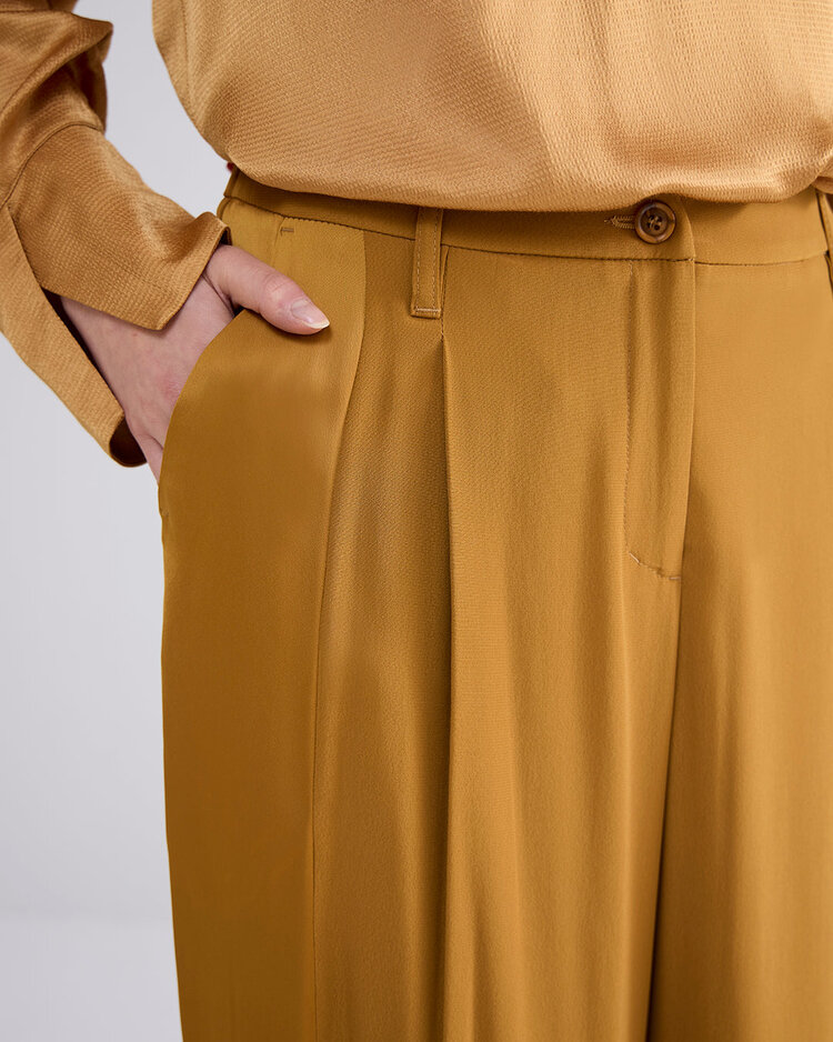 Summum Woman Trousers wide leg crepe viscose blend camel brown Summum Woman