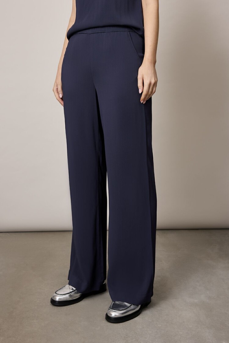 Corel Amsterdam Nola pant crepe polar night Corel