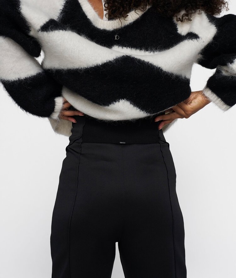 10DAYS Soft v-neck sweater ecru/black 10Days