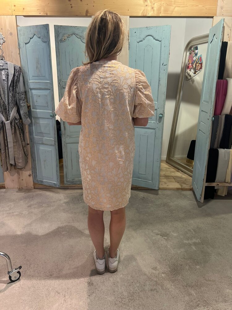 Dame Blanche Ines dress damast gold Dame Blanche