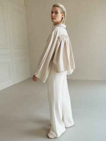 Aímée the label Loet2 blouse sand