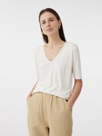 Knit-ted Brooklyn top off white
