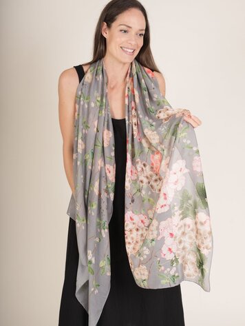 One Hundred Stars Scarf Trailing Blossom Grey