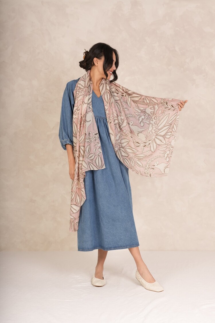 One Hundred Stars Scarf Sphinx Pink One Hundred Stars