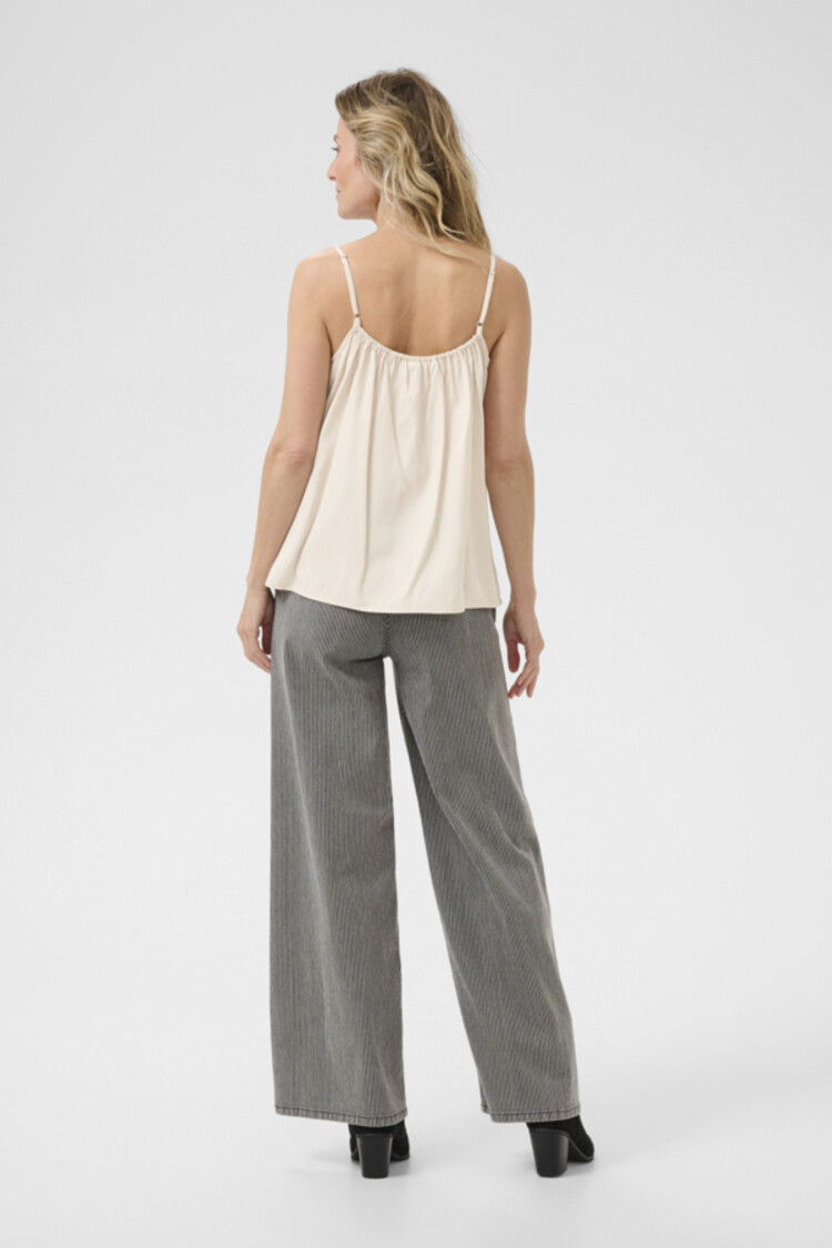 Cream CRAnna top ancient scroll with black Cream