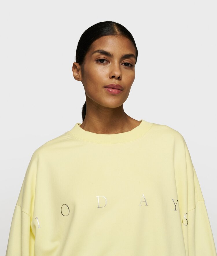 10DAYS Oversized sweater logo pastel yellow 10Days
