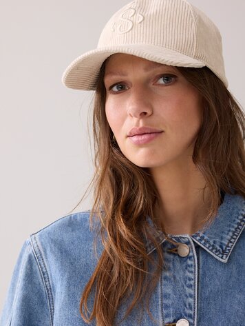 Summum Woman Cap corduroy ivory