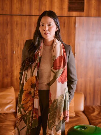 One Hundred Stars Scarf Nasturtium Fawn