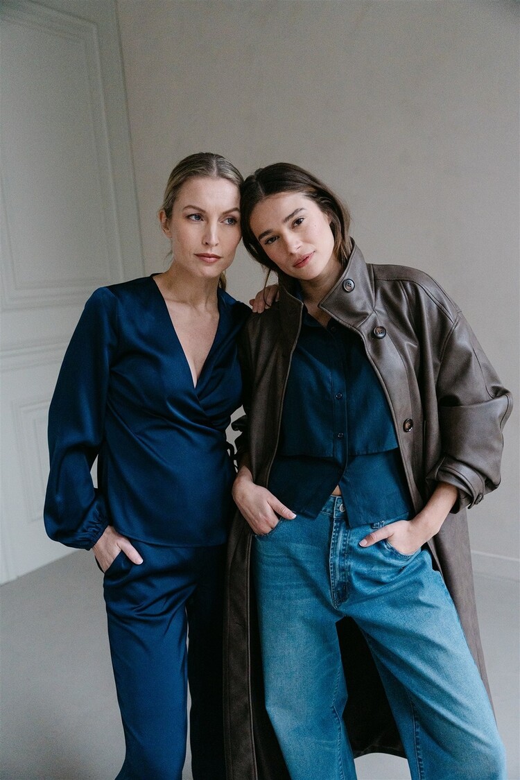 Aímée the label LeahA5 longsleeve blouse marine Aimee the Label