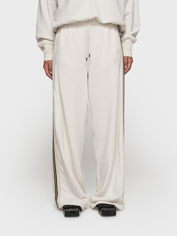 Western jogger tape cleansing kit