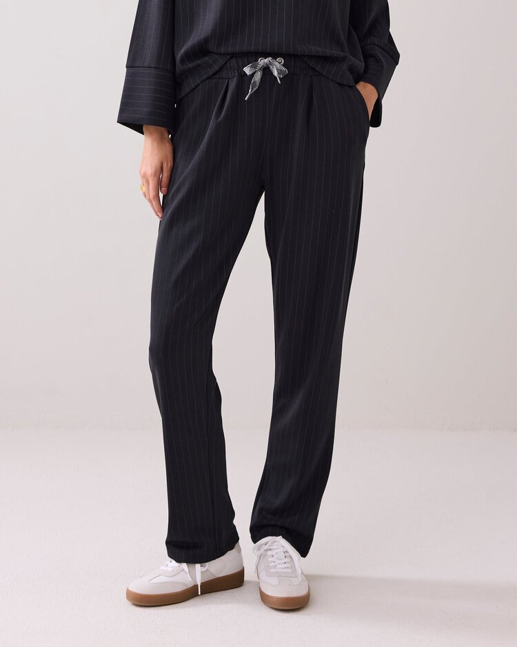 Summum Woman Tapered scuba pinstripe pants black Summum Woman