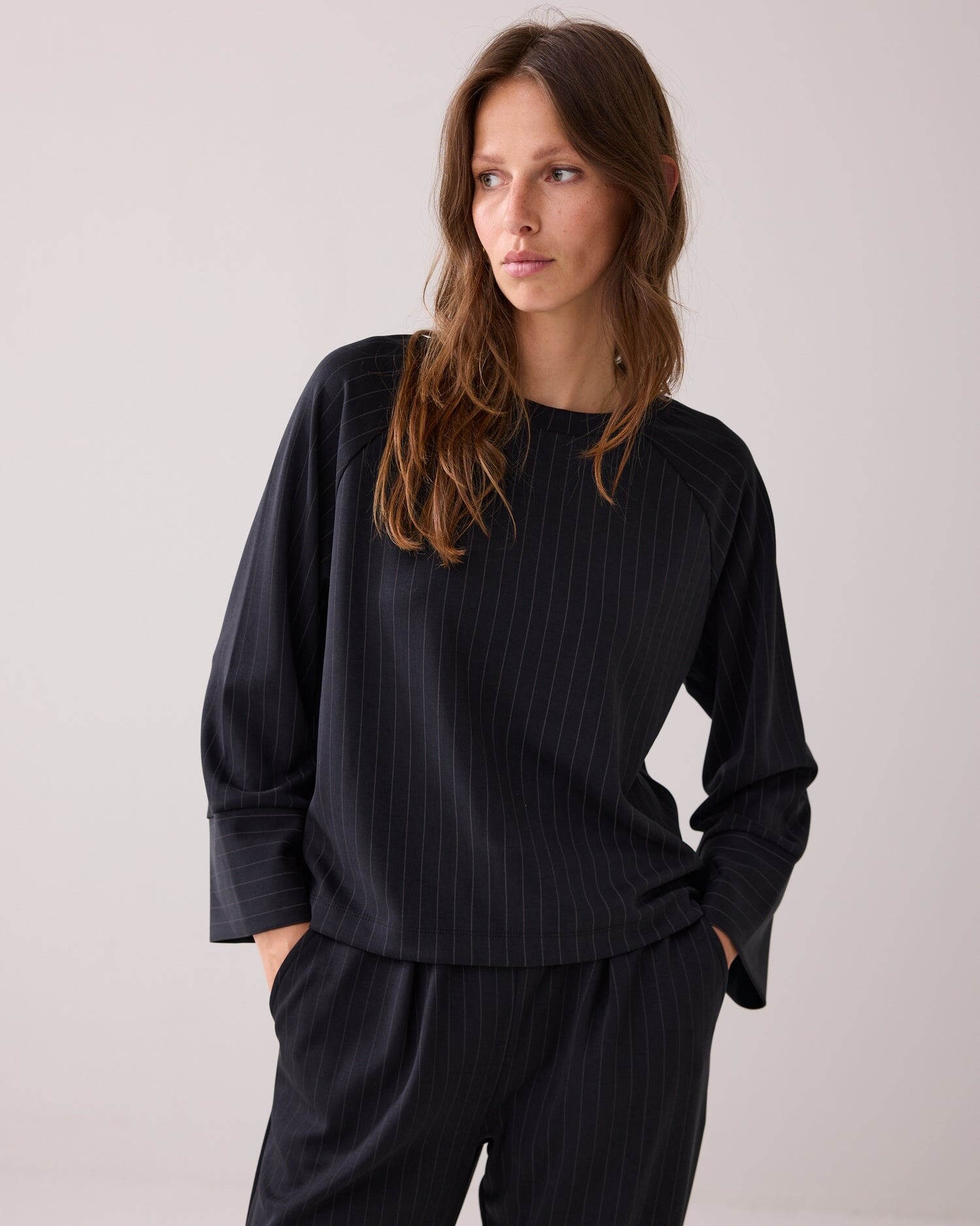 Summum Woman Top scuba pinstripe black Summum Woman - Maurits & Mulder