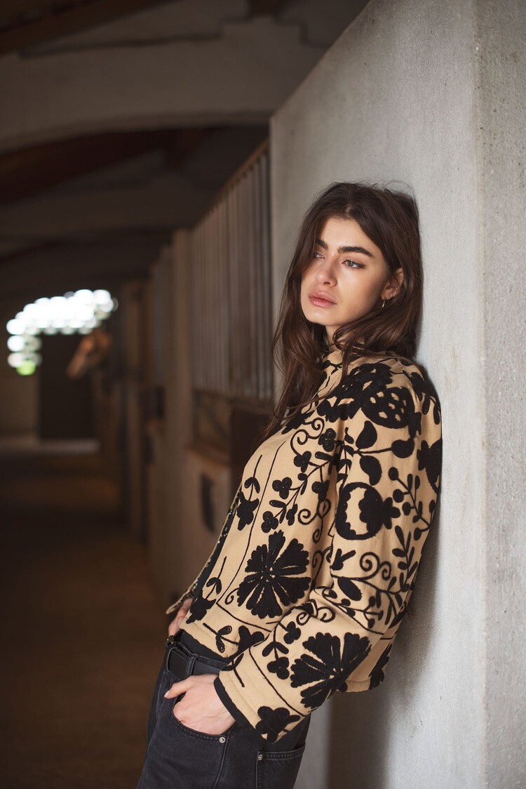 Summum Woman Jacket suzani embro alpaca Summum Woman