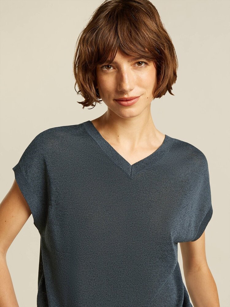 Beaumont Dion pullover off black Beaumont