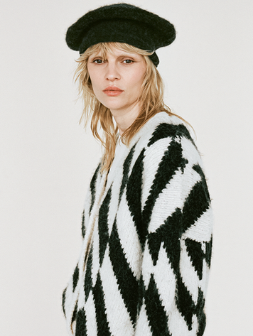 Martina cardigan blanco con negro