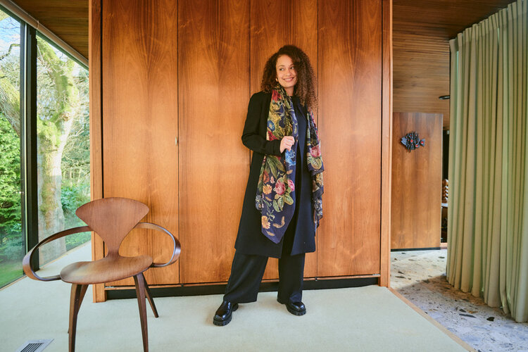 Scarf Primula Black One Hundred Stars