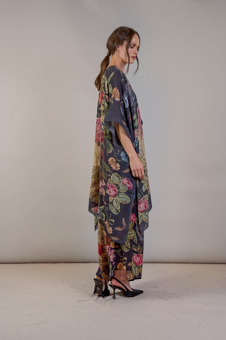 One Hundred Stars Wool Throwover Primula Black One Hundred Stars