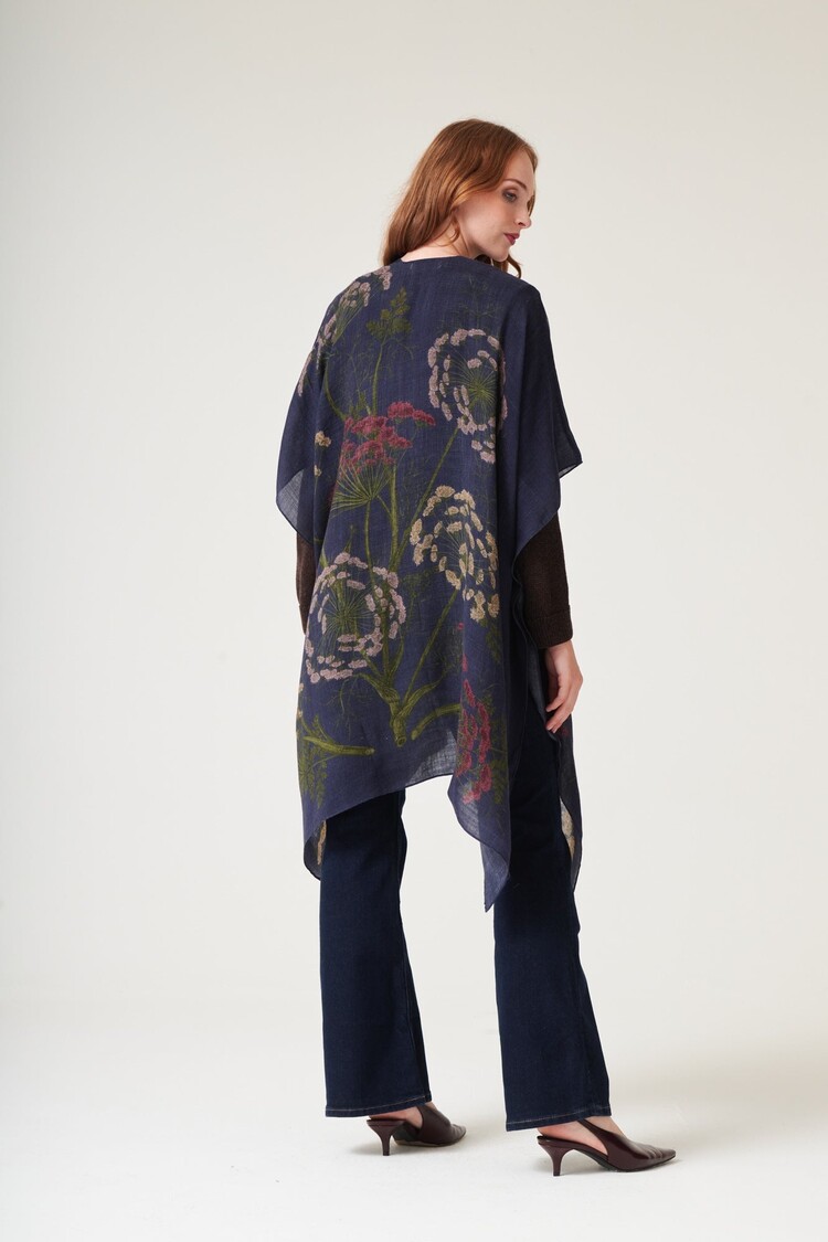 One Hundred Stars Wool Throwover Parsley Seed Navy One Hundred Stars