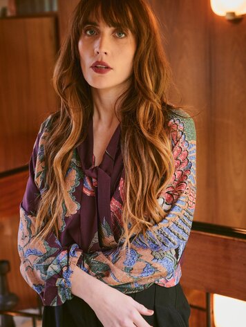 One Hundred Stars Pussybow Blouse Crane Plum