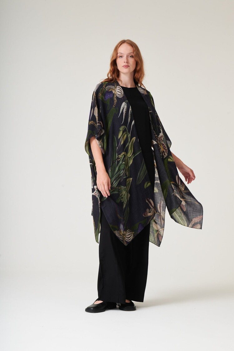 One Hundred Stars Wool Throwover Orchid Black One Hundred Stars