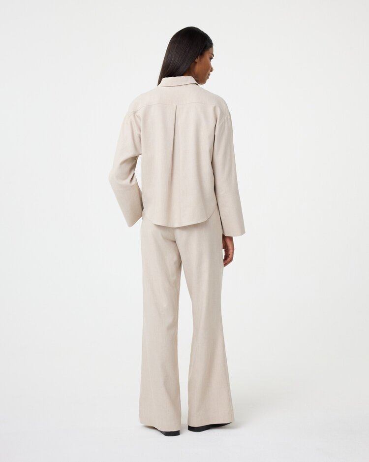 Knit-ted Cara blouse sand Knit-ted