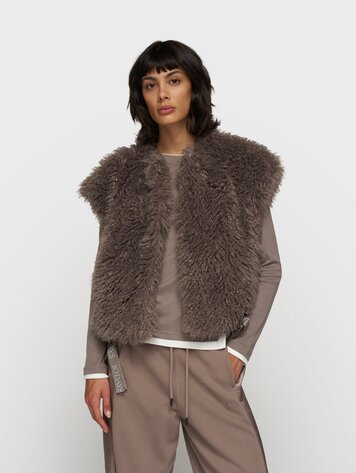 The Bobbie gilet moonrock
