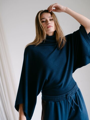 NeroA5 sweater navy