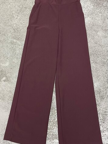 Corel Amsterdam Lily uni wide sport mauve wine