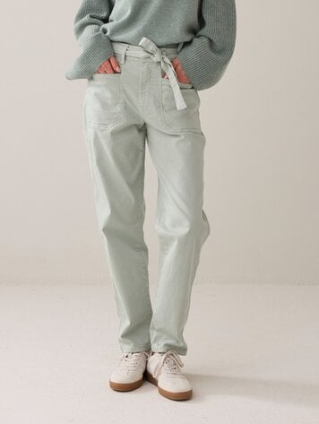 Summum Woman Pant tapered stretch twill eucalyptus