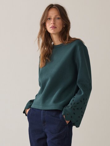 Top embroidered sleeve emerald green