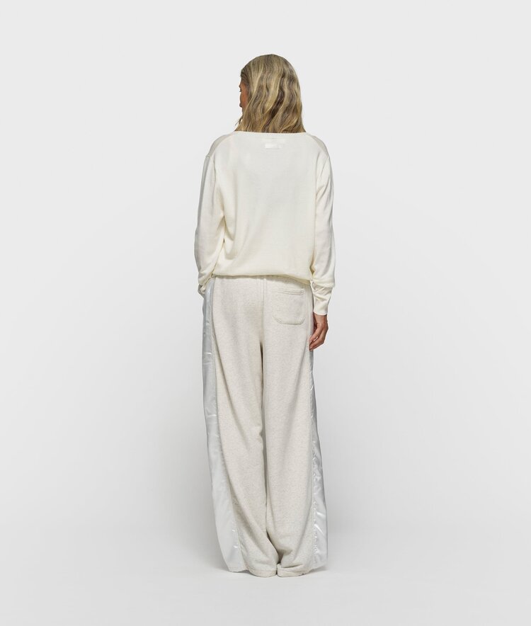 Deep neck knit sweater ecru 10Days