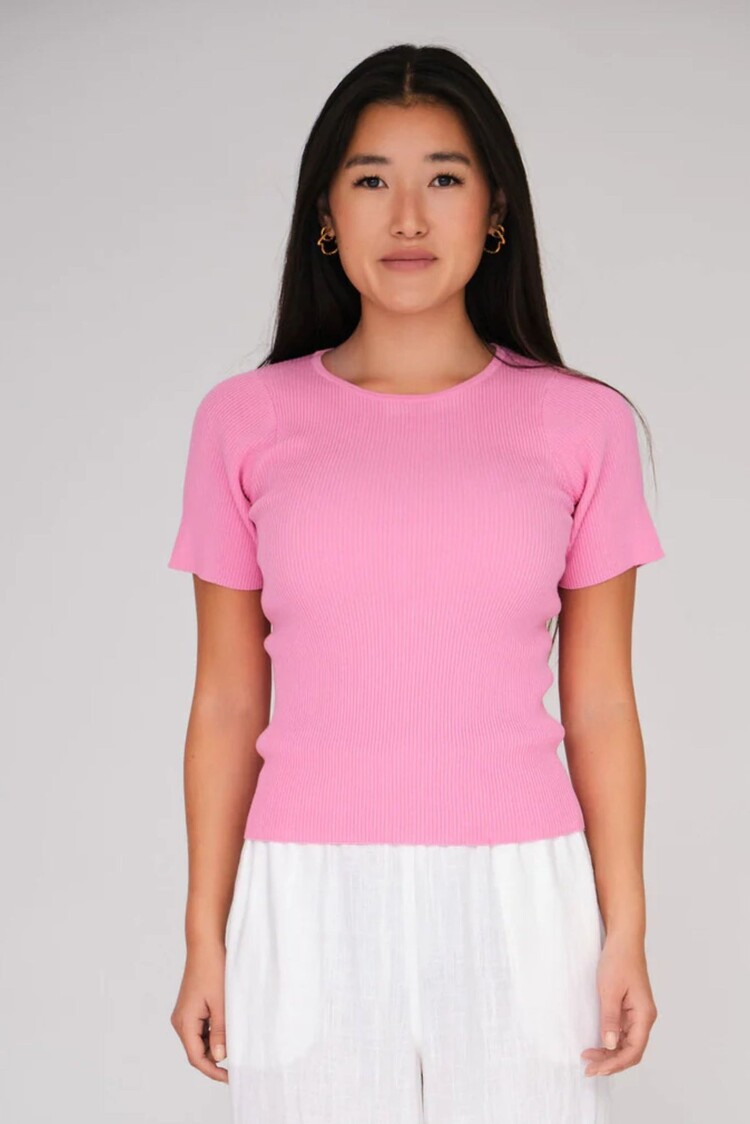 A-View Rib knit short sleeve top pink A-View