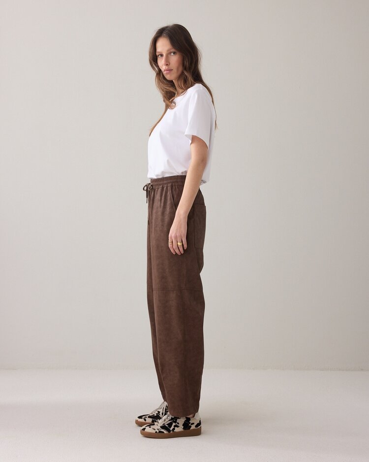 Summum Woman Trousers suedine leather coffee Summum Woman