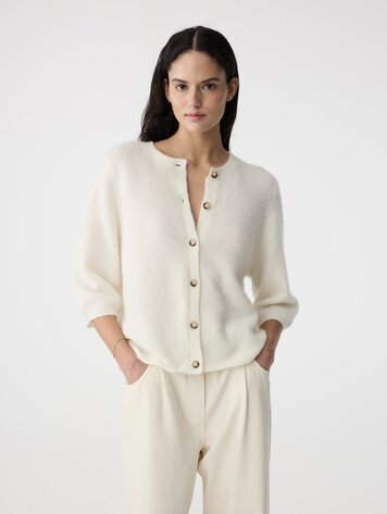Knit-ted Meg cardigan off white